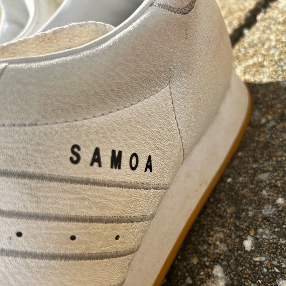 Adidas Samoa Classic Retro White Leather (Men’s 10) - Picture 9 of 14